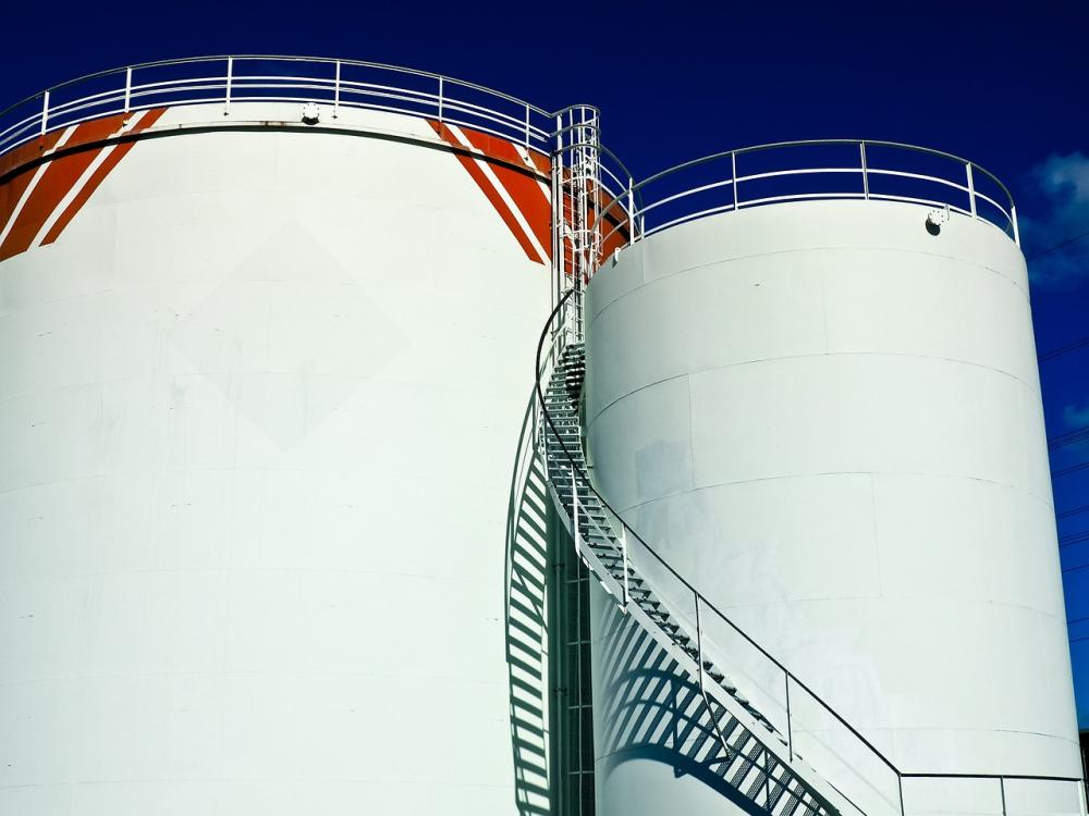 «1С:ERP Управление предприятием 2 для Казахстана» и «1С-Рейтинг: Нефтебаза» внедрены в ТОО Petro Retail на 800 рабочих местах